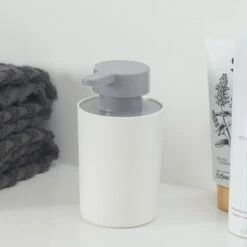 Tiger Zeepdispenser Urban Wit 9 Tiger Zeepdispenser Urban Wit -Tiger 123 2102