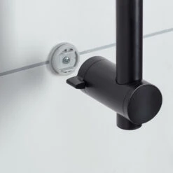 Tiger Doucheset Akcent 3 Straalstanden Zwart/messing 13 Tiger Doucheset Akcent 3 Straalstanden Zwart/messing -Tiger 123 2482