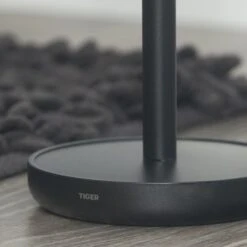 Tiger Reserverolhouder Urban Zwart Staand 14 Tiger Reserverolhouder Urban Zwart Staand -Tiger 123 2586