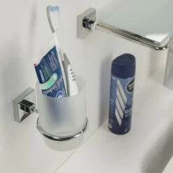 Tiger Bekerhouder Melbourne Hangend Met Beker Chroom 7 Tiger Bekerhouder Melbourne Hangend Met Beker Chroom -Tiger 123 468