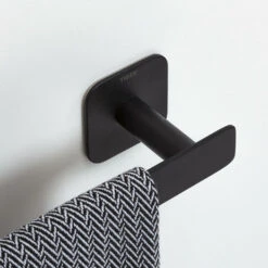 Tiger Handdoekrek Colar Zwart 13 Tiger Handdoekrek Colar Zwart -Tiger 123 903